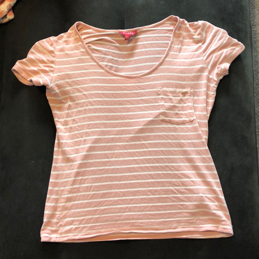 🌸Guess Pink & White striped tee.
